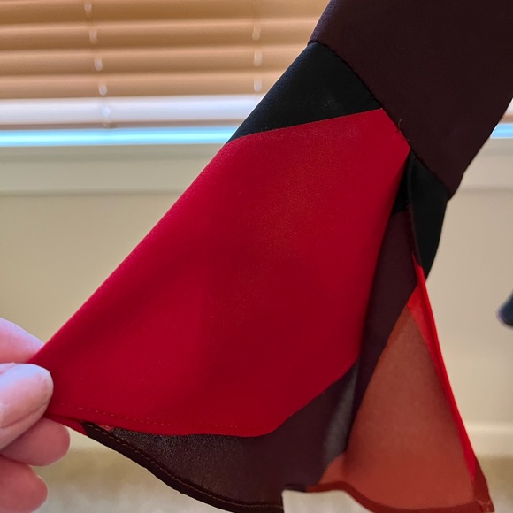 Red + black blouse by Warehouse - Picture 4 of 6